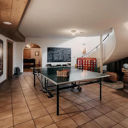 Alpenappartements Cristall Apartment Ehrwald