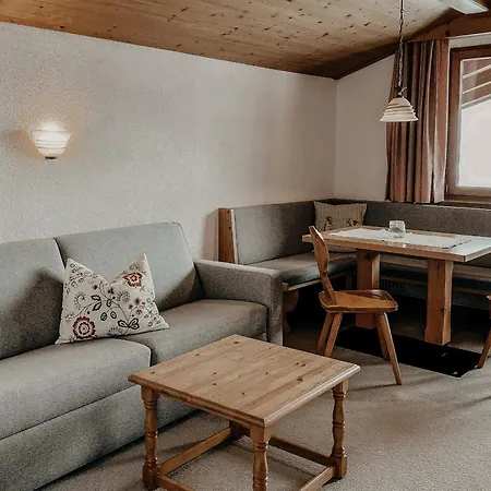 Alpenappartements Cristall Ehrwald