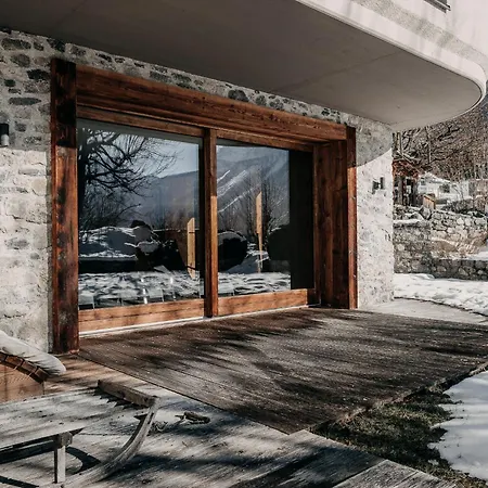 Alpenappartements Cristall * Ehrwald