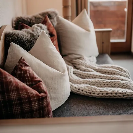 Alpenappartements Cristall Apartment *